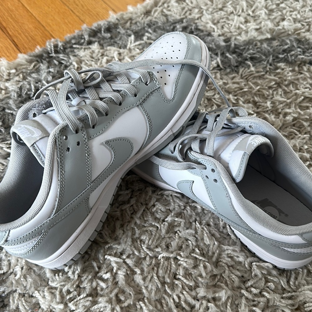 nike low grey fog dunks size men’s 8